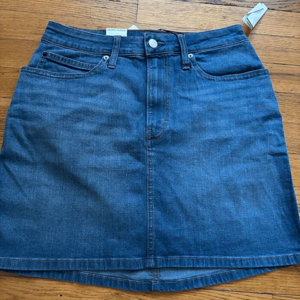 NWT Calvin Klein Jeans Women's Blue Denim Flat Front Mini A-Line Skirt Size 10